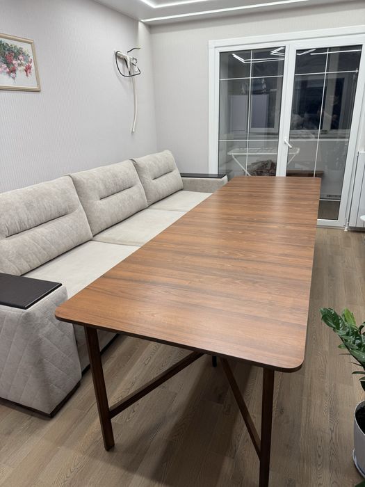 Продается раскладной стол