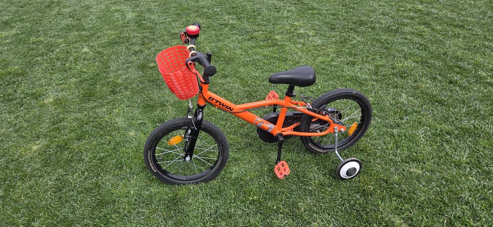 Bicicleta Btwin Robot 500 roti 16 inch + roti ajutatoare