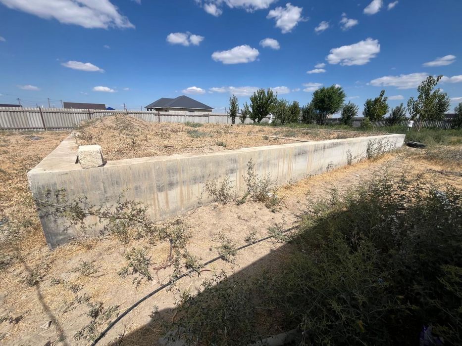 Земельный участок