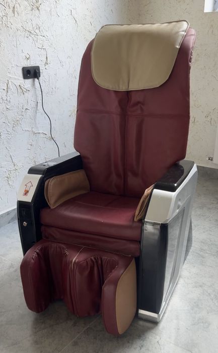 Продам масажное кресло