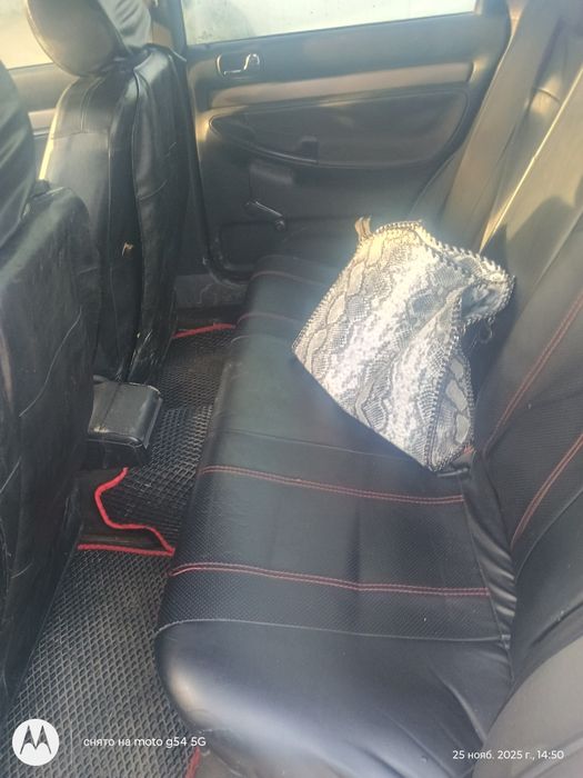 Продам Ауди А4 В5 1998год 1,6