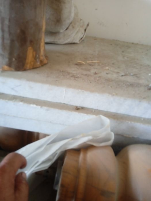 Bilyard mramrni sotiladi