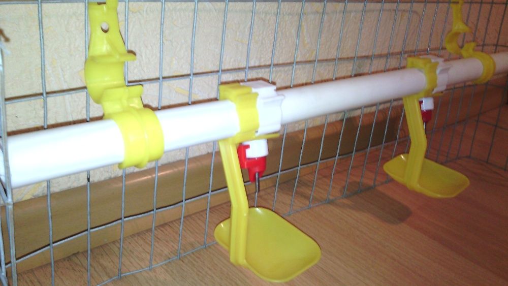 Ниппельная поилка для гусей