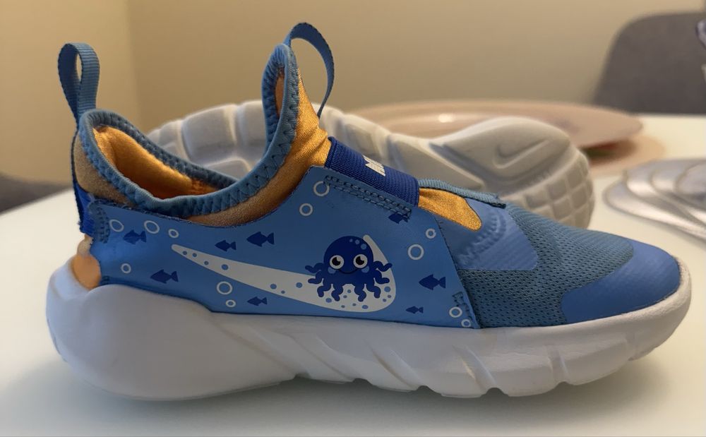 Детски маратонки Nike  размер 35 100% оригинал!!!