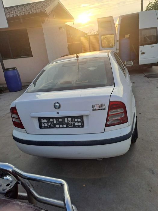 dezmembrez skoda octavia 1 facelift 2007 axr 1.9