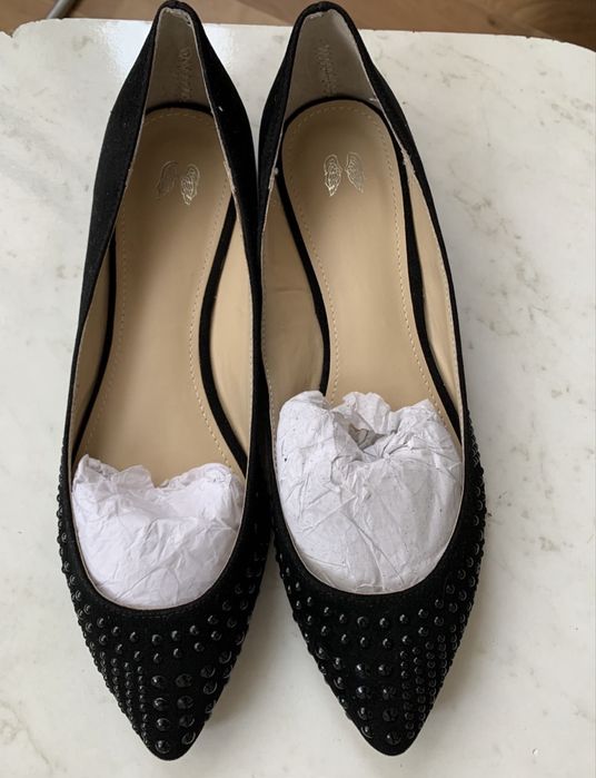 Новая женская обувь