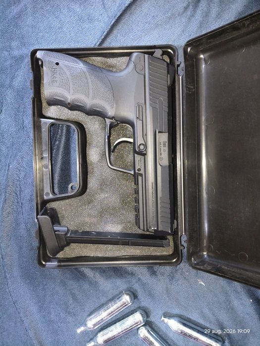 Replica airsoft pistol HK 45