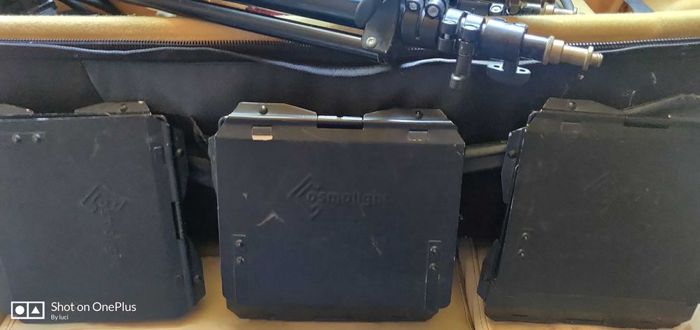 Trusa Lumini Cosmolight Cosmobeam 800w