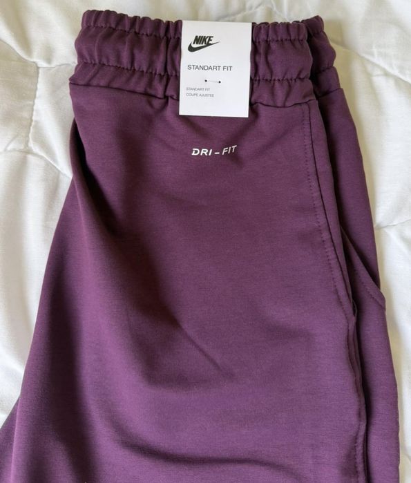 Дамско долнище Nike Dri Fit-burgundy