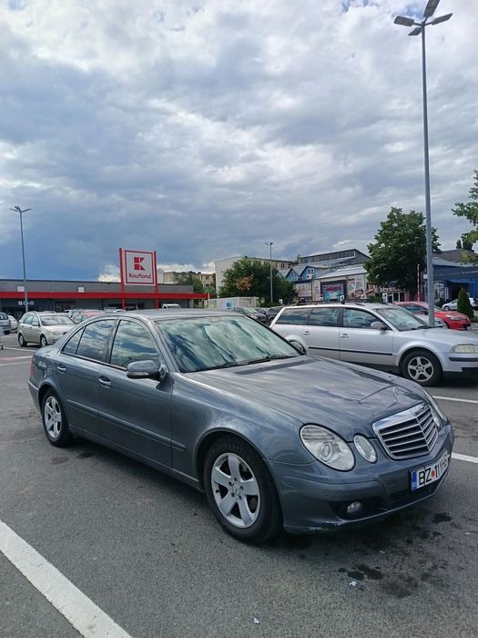 Mercedes-Benz E Mercedes E class 220d  170cp
