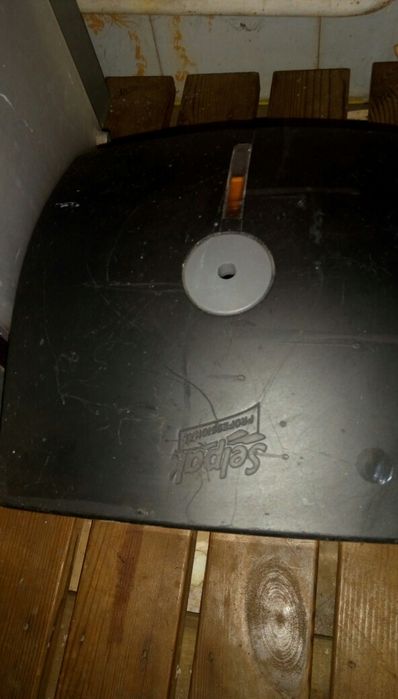 Диспенсер для туалетной бумаги Кентау