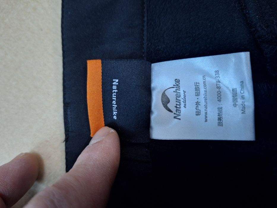Pantaloni iarna  mărirea S, NATureHike in foarte bune condiții. Materi