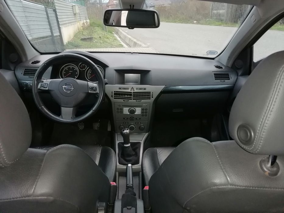 Vand opel astra h caravana