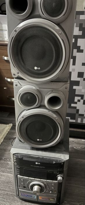 Музыкальный центр