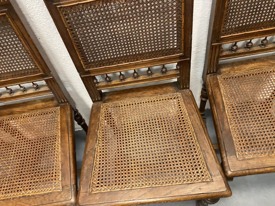 Френски дъбови столове със седалки от ратан
