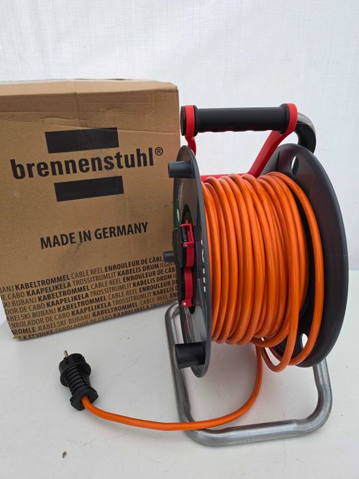 Rola de cablu Brennenstuhl Garant V2 IP44 40M Made in Germania