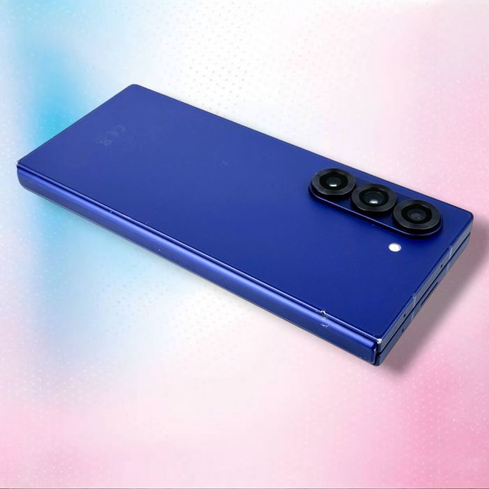 Samsung Galaxy Z Fold 6 5G 512GB 12RAM Navy Отличен! Гаранция!