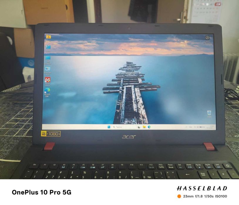 Прдавам перфектен лаптоп Acer Aspire E5-576g