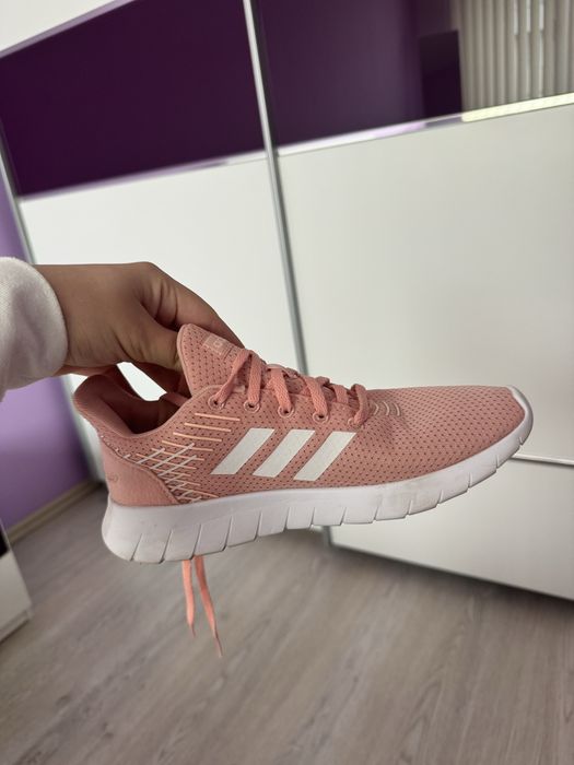 Маратонки Adidas