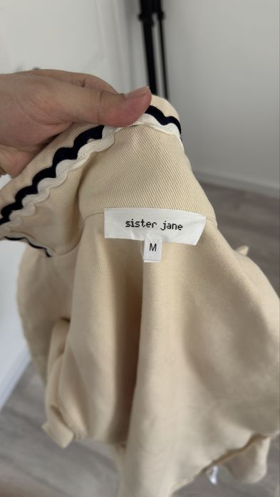 Бежевый пиджак/блейзер sister jane