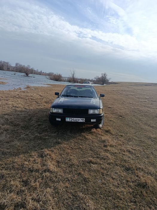Продам Ауди 80 б3