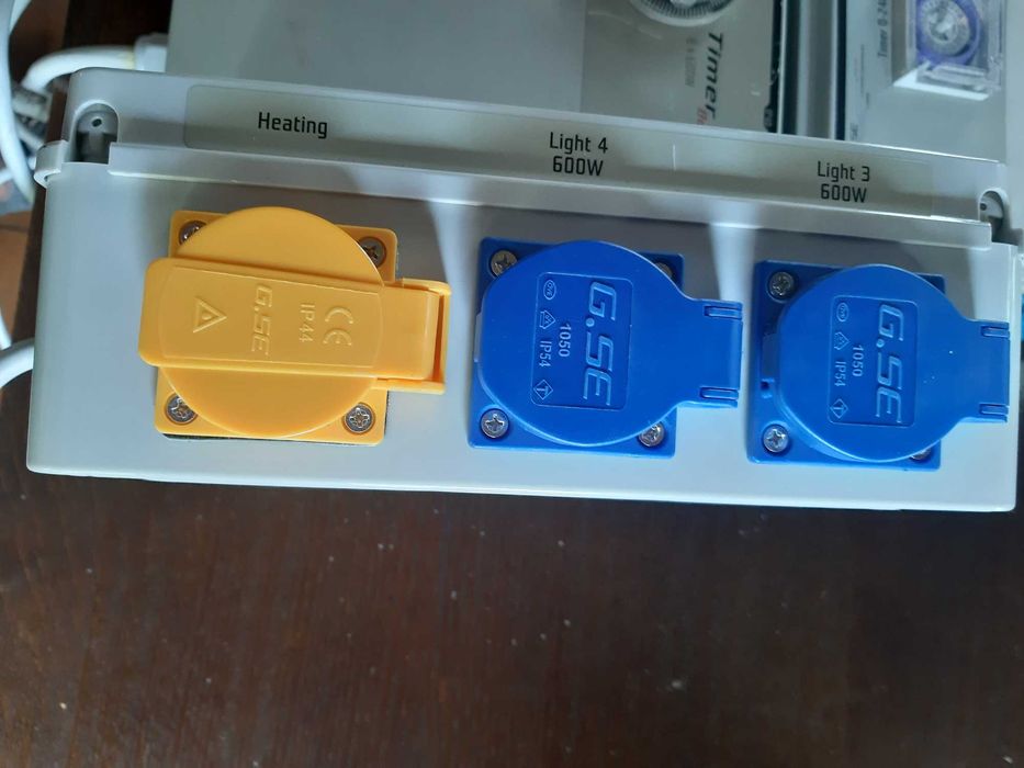 G.S.E. timer box  + heating