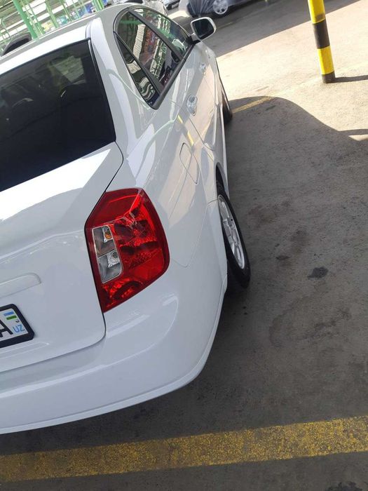 Lacetti jentra sotiladi