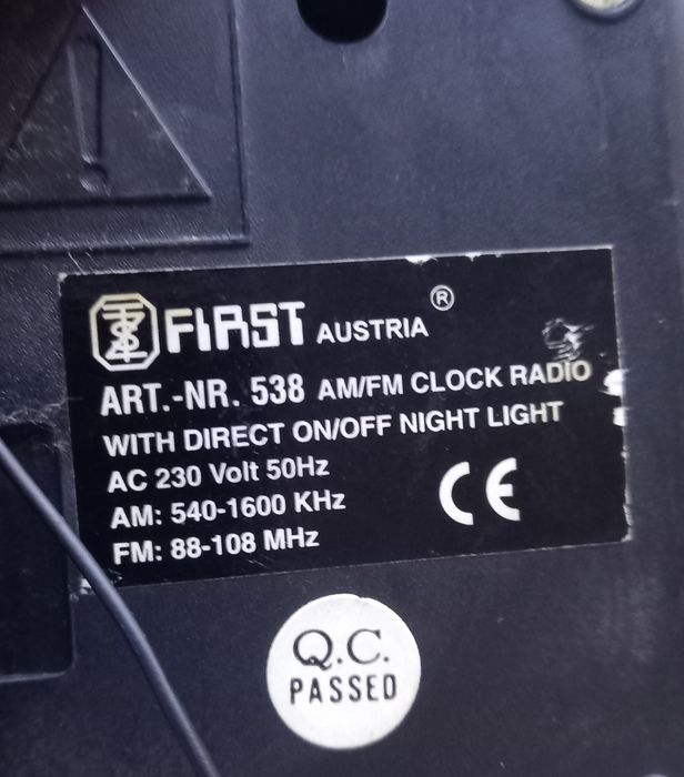 Радио  будилник  нощна светлина