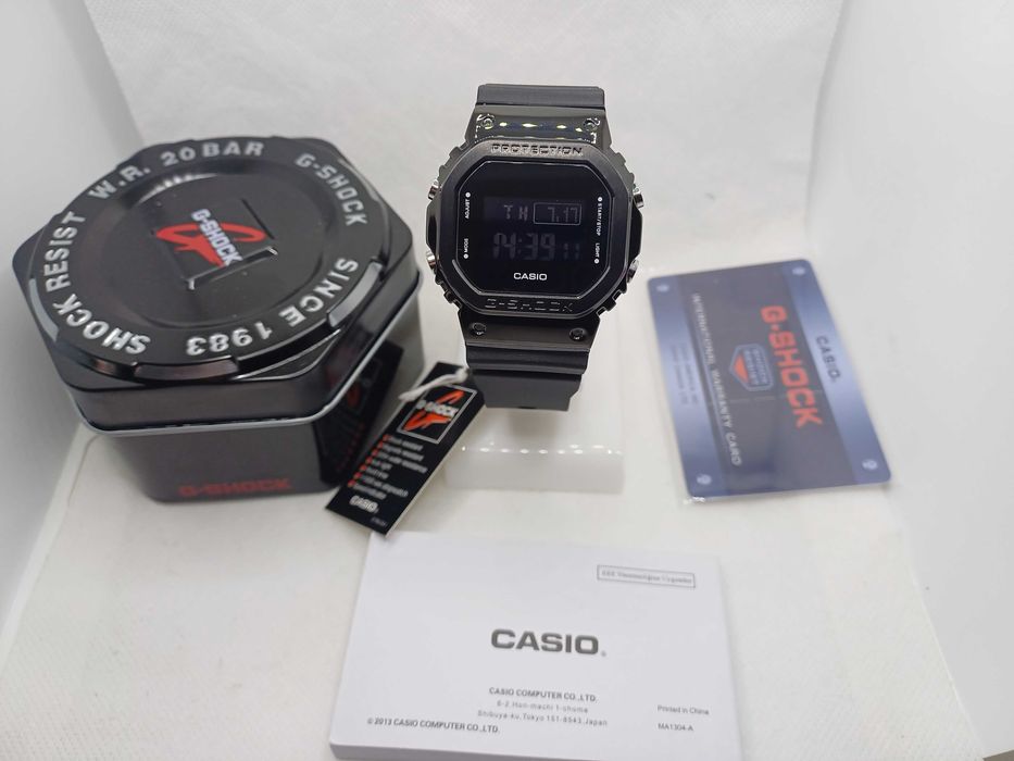 Ceas Casio  Barbati, dama ,g shock gm 5600b Metal full black Nou,Garantie 2 ANI