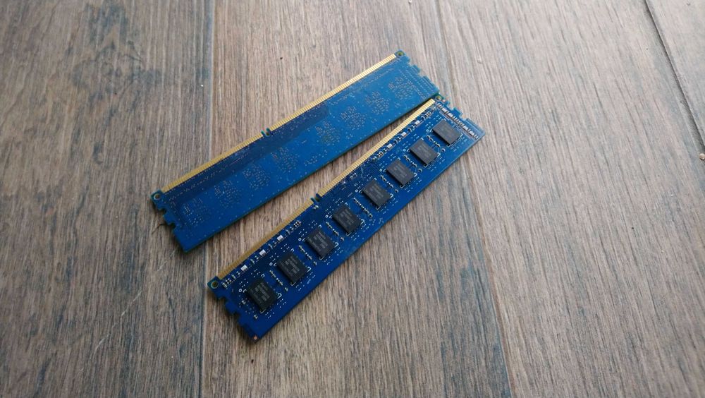 2 Bucati 2pcs ram dd3 4gb