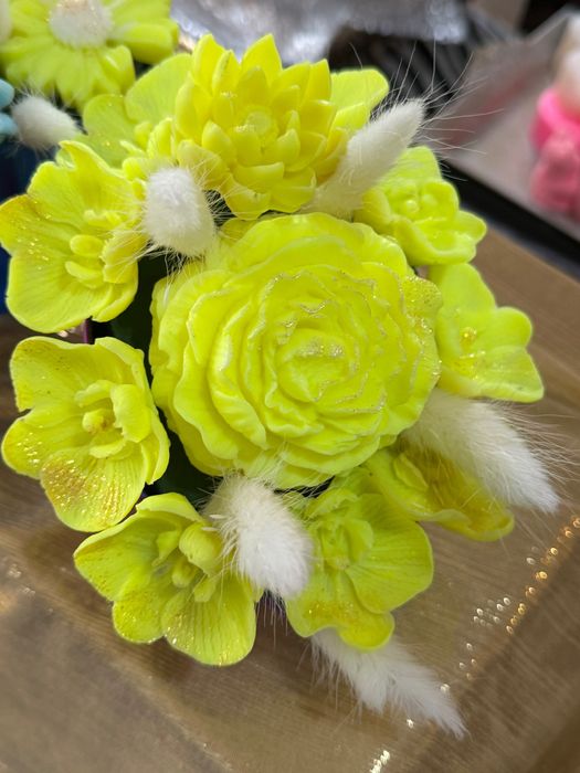 Подарък за 8 март букети от глицеринов сапун