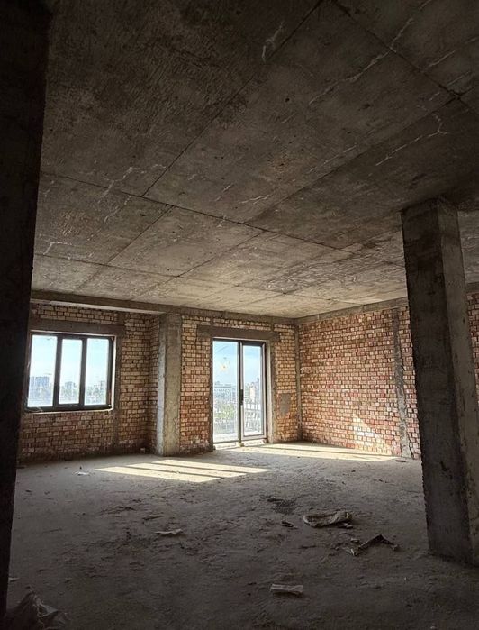 Мухташам Продается 3 комнатная квартира коробка Метро Минор, Алайский