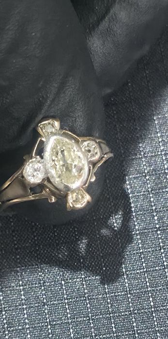 Inel vintage cu briliant peste jumate de carat certificat gemologic