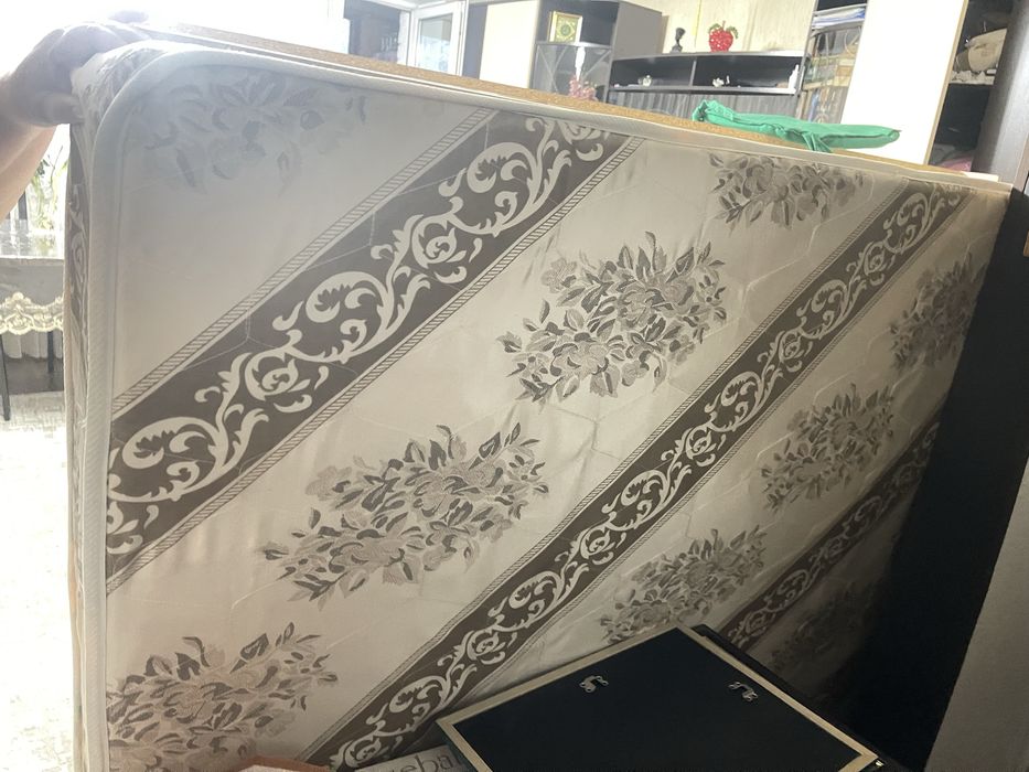 Кровать двуспальная, б/у