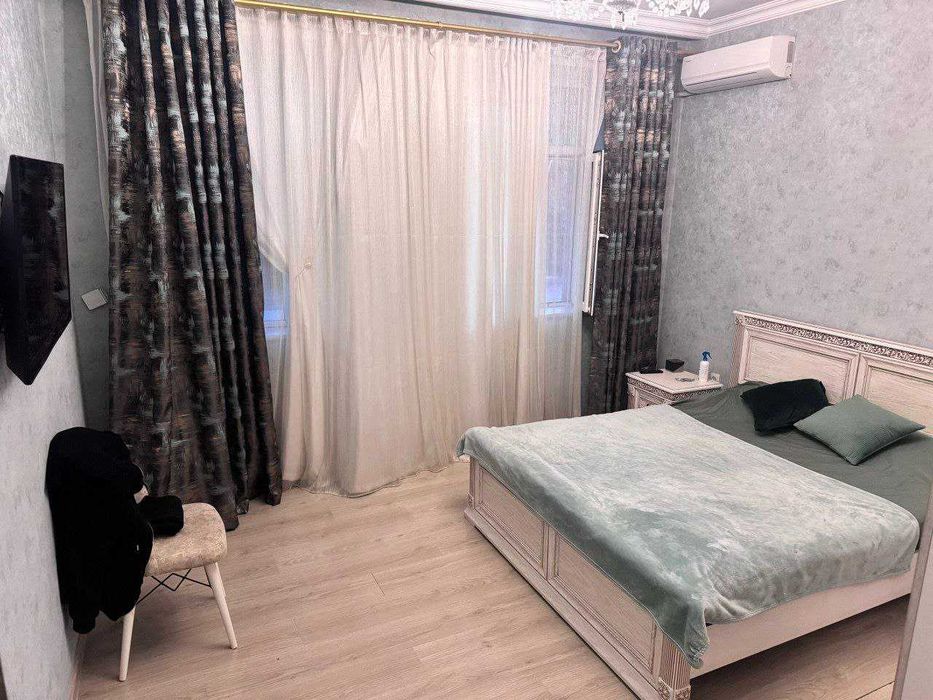 Продам дом на участке 3.55 сотых в Мирзо-Улугбекском районе