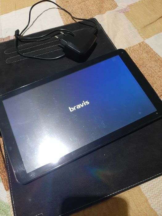 Продам планшет Bravis, 3-4G, WI-FI, в отличном состоянии.