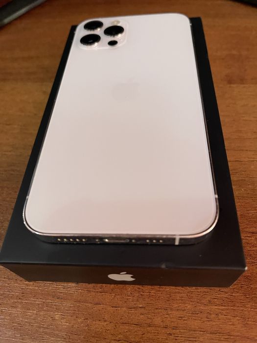 Iphone 12 Pro 256g в отличном состоянии!