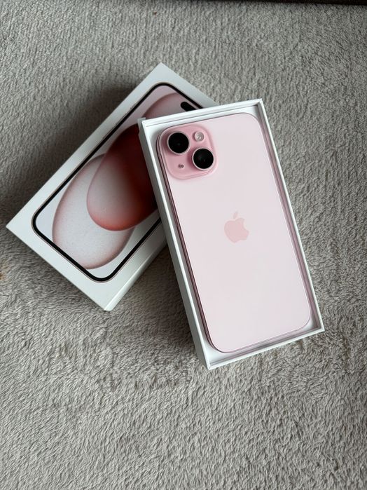 iPhone 15 , розов цвят , 128GB.