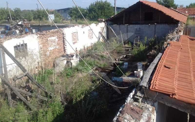 Продава се Къща в с. Цалапица, Област Пловдив - 5000 кв.м за 25 €/кв.м - Снимка #4