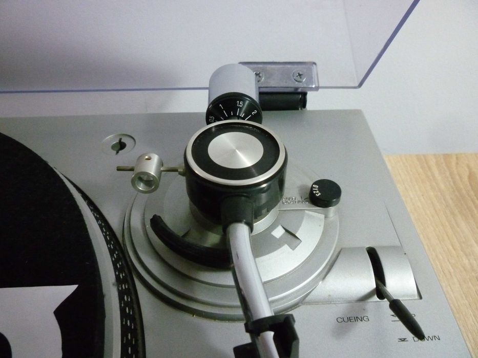 pick-up  sanyo tp-1010 um