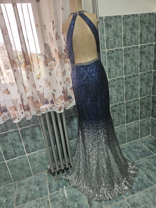Vând Rochie de seară-Sirenă