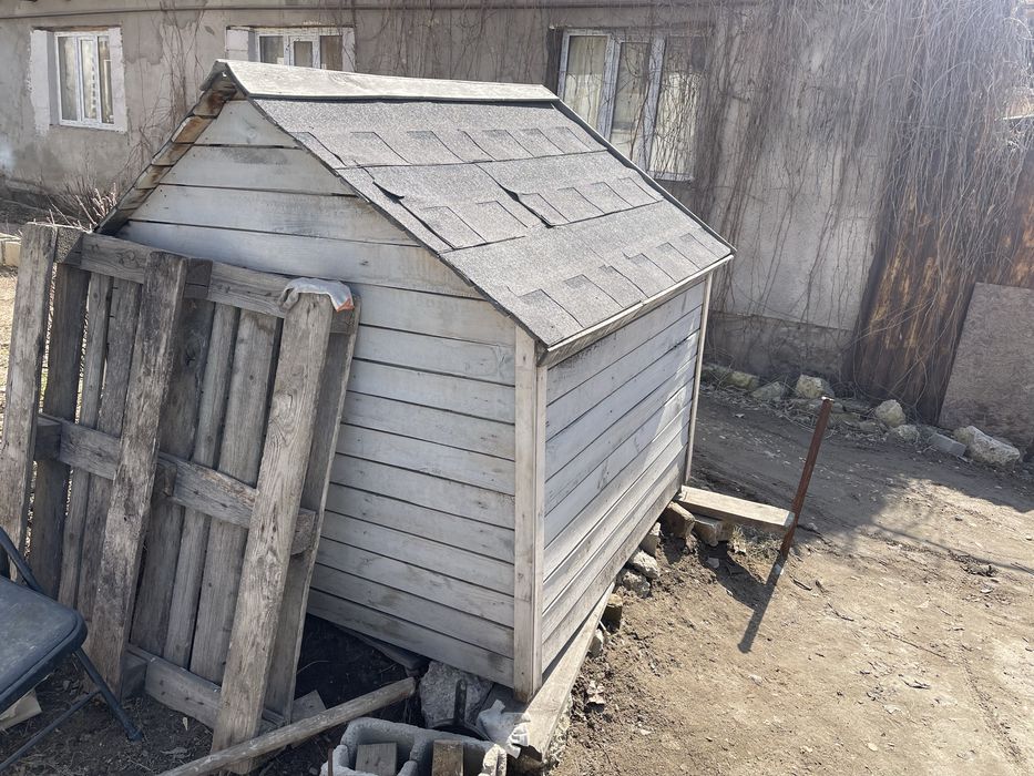 Собачья будка двухконмнатная