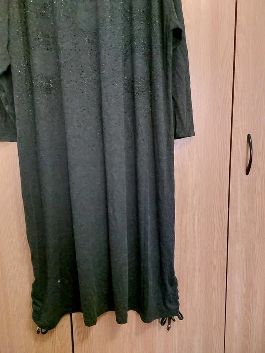 Rochie neagra cu maneca lunga