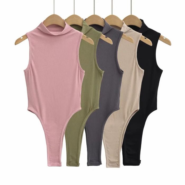 Продам женские вещи под реалищацию