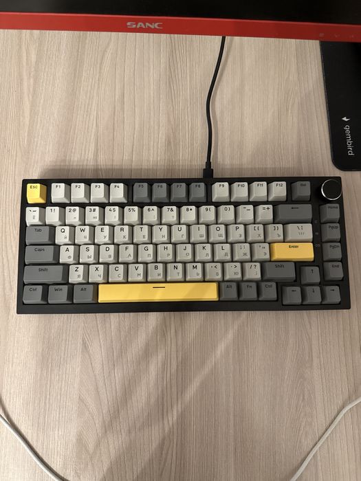 Продам ajazz ak820