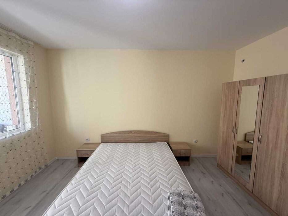 Двустаен апартамент Каменица2