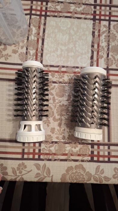 Въртяща четка за коса Ровента