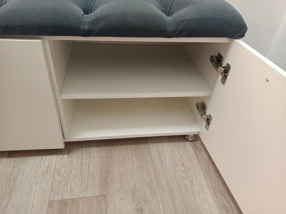 Продам тумбу ( пуфик)под обувь