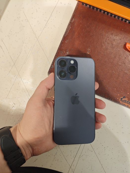 Продам IPhone 14 Pro Max