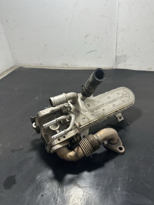 Racitor gaze egr Audi A3 8P 1.9 TDI BKC BLS 038131513AD